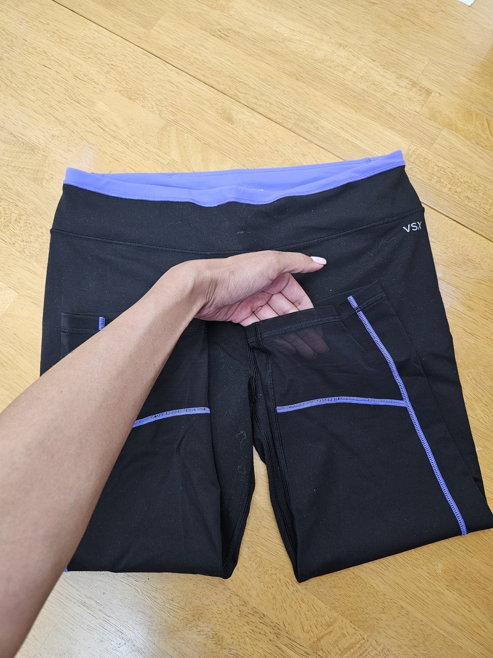 VSX Black Women's Capri Leggings with Lavender Trim
